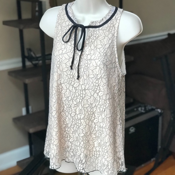 CHENAULT Tops - CHENAULT -Medium Lace Top